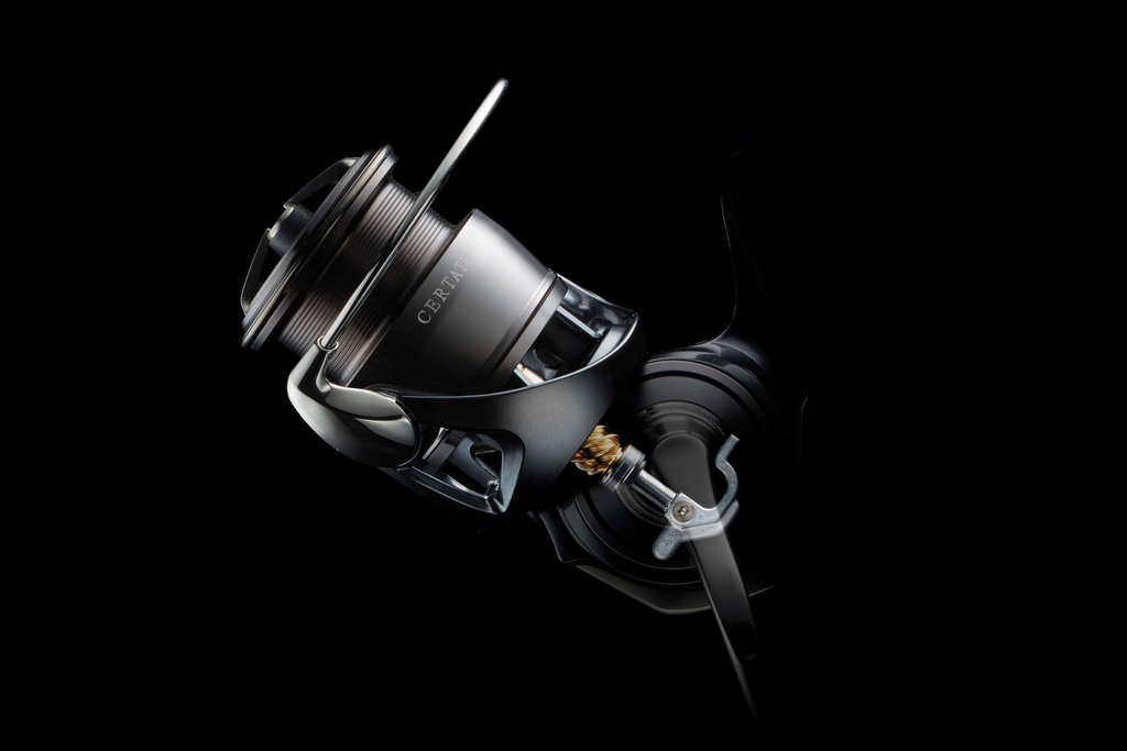 DAIWA 24 Certate (G) LT 3000D-C Spinnrolle